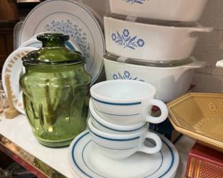 vintage corn flower blue corning ware, Corelle vintage milk glass cups & saucers, L.E. Smith avocado green glass candister