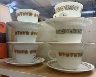 vintage corelle cups & saucers