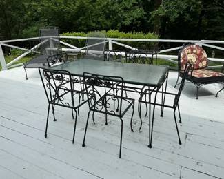 Wrought Iron Patio Table w/ 6 Chairs