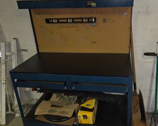 Work bench
