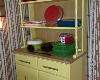 Kitchen cupboard