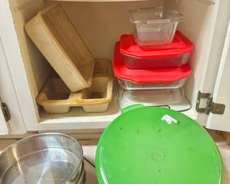 Le Cruset Pampered Chef Pyrex Stainless Steel
