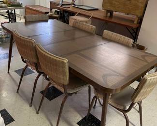 #132 Mid-Century Modern Vintage laminate Table w/2 leaves 6 chairs - Very Retro - 48-71x36x29.5 $175.00