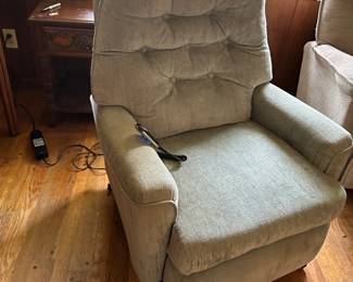 #44 Sea Foam Best Chair Lift and Recliner w/remote Working (some small stains on Foot Rest) 21" Seat Width between arm rest $250.00