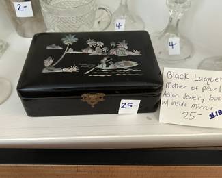 #182 Black Lacquer Mother of Pearl Asian Jewelry Box w/inside Mirror $25.00