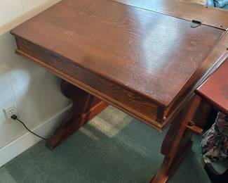 #75 Pine Flip-Top Desk w/legs 30x26x34 (some scratches on top) $75.00