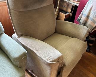 #45 Lazy Boy Recliner w/continuous seat Foot Rest - Head and Arm Stains - as is $50.00