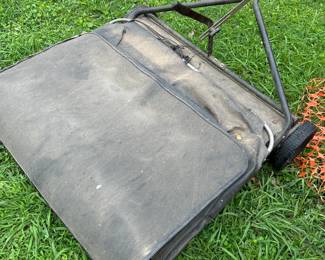 #100 Huskee Lawn Sweeper - 17cu pull behind $125.00