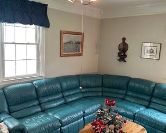#77 Lazy-Boy 6 piece leather Sectional w/2 recliners Teal/Turquoise Color comes apart for Moving - You Must Move - 78-108 on Long Side $300.00