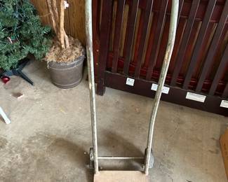 #151 Metal Dolly with Solid Tire $20.00