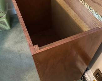 #94 Oak Blanket Chest w/lift-up top - 31.5x17x32 $75.00