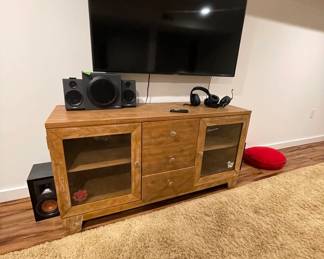 TV, media console, speaker, speakers