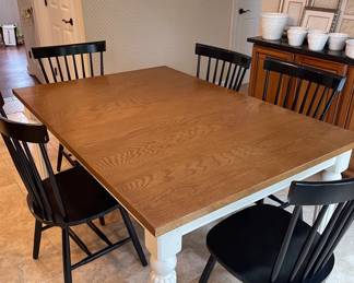 Kitchen Table and Chairs, Windsor Chairs, black chairs