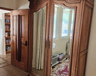 Quality Furnishings/Décor & More