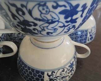 Blue and White Patterned Tienshan Porcelain tea cup (7 pieces) 