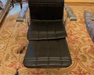 Vintage Maule Marga Reclining Folding Chair