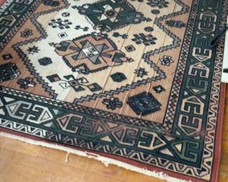 Vintage Hand-Knotted Tribal Rug with Geometric Medallion Pattern