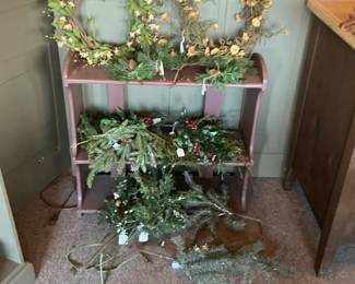Artificial Christmas Wreaths and Garlands