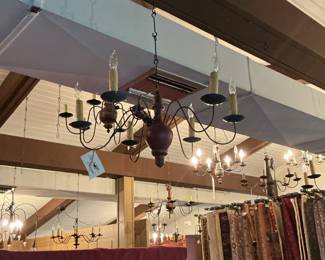 Gettysburg 6-Arm Wood Chandelier