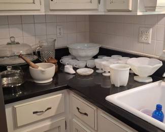 Anchor Hocking Milk Glass Harvest Grape Punch Bowl Set