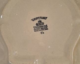 T.G. Green Ltd. "Gripstand" Mixing Bowl - Size 6's