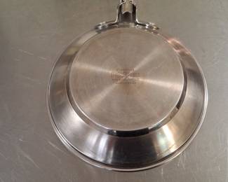 Pots & Pans 8" Omelette Pan from Calphalon
