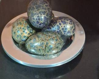 Set of Four Decorative Enameled Eggs on a Silver-Tone Plate