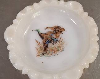 Anchor Hocking Fire King Mallard Duck Milk Glass Ashtray