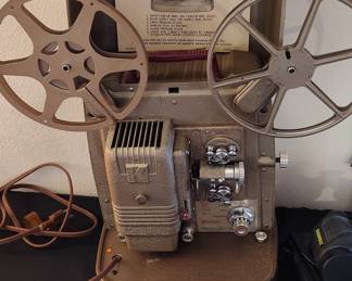 Keystone K100 8mm Projector