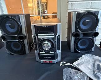 Sony Mini Hi-Fi Component System MHC-EC77