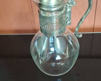 Vintage Silver-Plated Glass Coffee/Tea Carafe with Ornate Handle and Lid