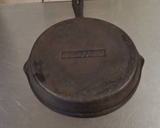 CasaWare Cast Iron Skillet