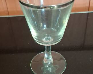 Cristal D'Arques-Durand Parisienne Wine Glass
