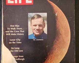 LIFE Magazine Special Issue - Off to the Moon
