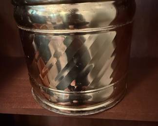 Brass Planter with Diagonal Swirls