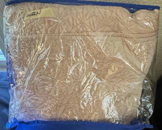Queen Size Quilted Bedspread