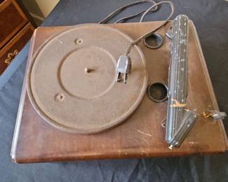 Zenith Record Player