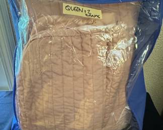 Queen Size Quilted Bedspread with Two Shams