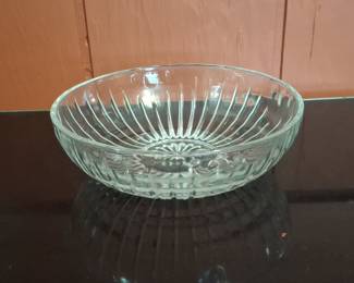 E.O. Brody C933 Clear Glass Footed Bowl with Fan and Starburst Pattern