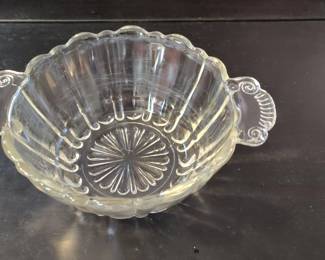 Anchor Hocking Old Cafe Clear Glass Handled Bowl