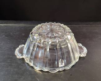 Anchor Hocking Old Cafe Clear Glass Handled Bowl