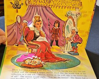 Snow White My Favorite Pop-Up Book