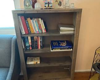 Rustic Gray 3-Shelf Bookcase