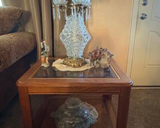 Vintage Hollywood Regency Crystal Lamp with Figurines