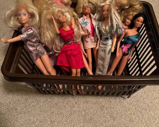 Barbies 