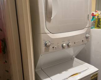 Stackable washer and dryer
