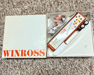 Winross Reese's Pieces Trailer