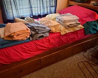 Assorted Bed Linens