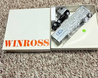 Winross "GTE" Diecast Semi-Truck and Trailer