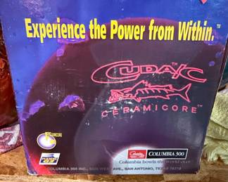 Columbia 300 Cudayc Ceramicore Bowling Ball